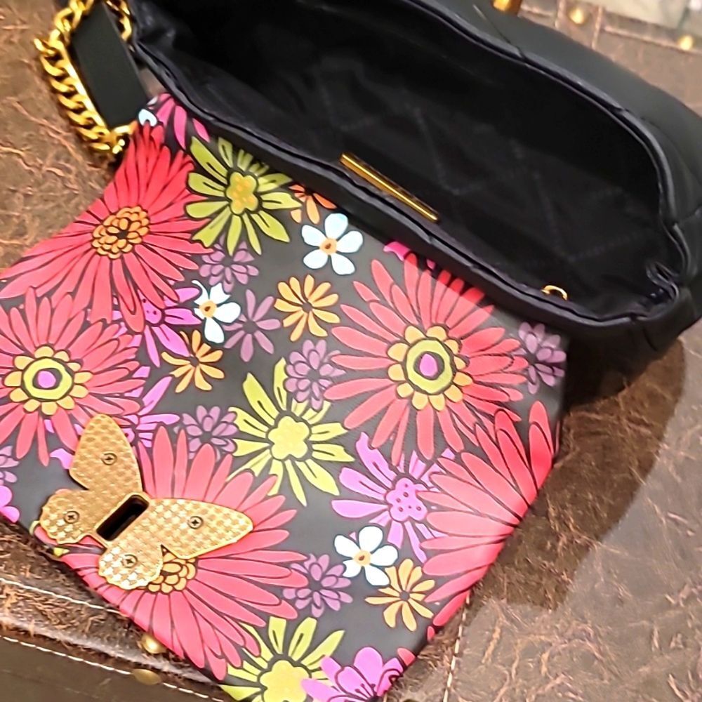 Steve Madden BSylvie Butterfly Crossbody Bag - Picture 8 of 10